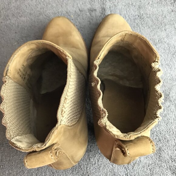 UGG Ankle Cobie Nubuck Leather Heel Chelsea Bootie 1010191 Size 7.5 - Picture 10 of 13